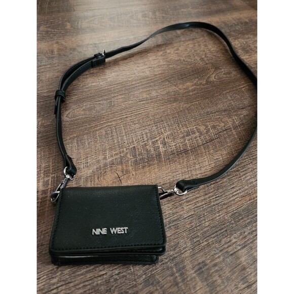 Nine West Mini ID Holder Wallet Crossbody - Picture 1 of 6